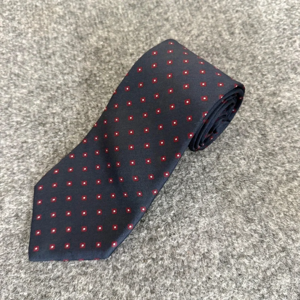 Yves Saint Laurent Mens Silk Tie Navy Blue Red Geometric Diamond Pattern USA